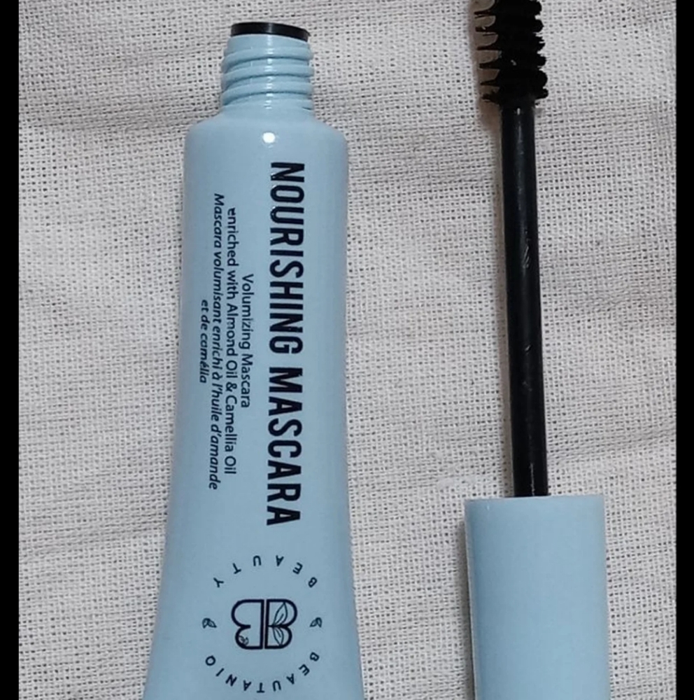 Nourishing Mascara